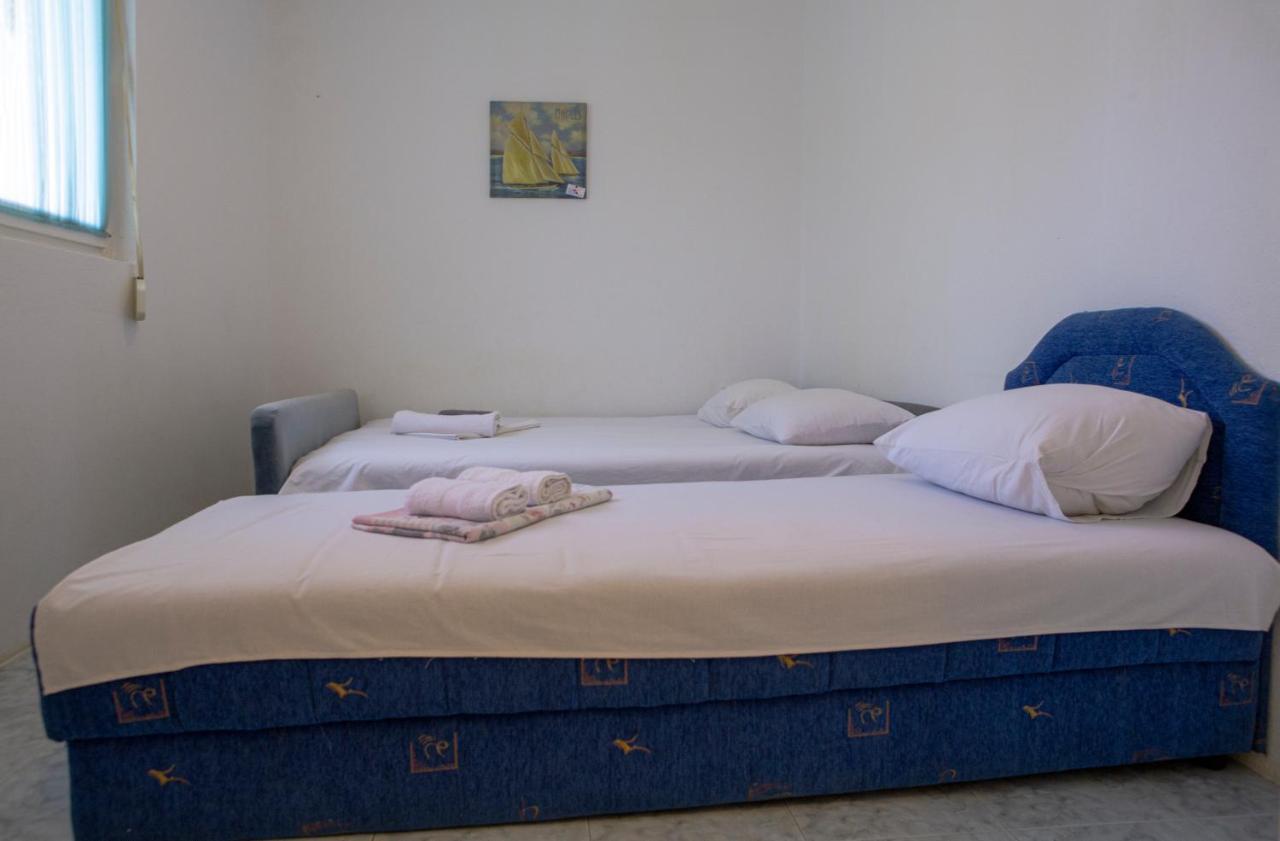 Family Apartments Vukcevic Чань Экстерьер фото